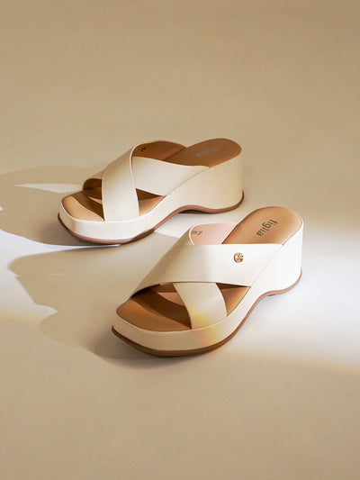 Braxton Wedge Slides