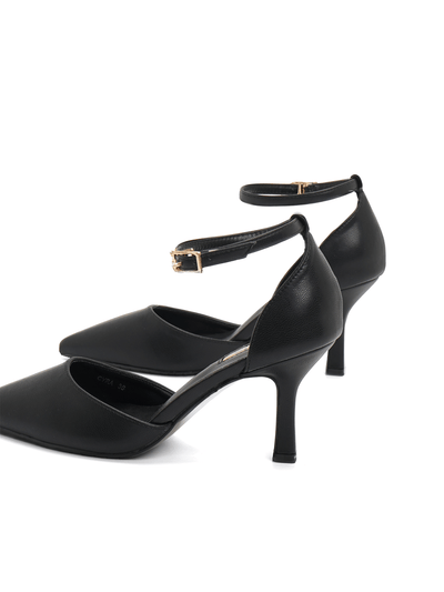 Cyra Heel Pumps